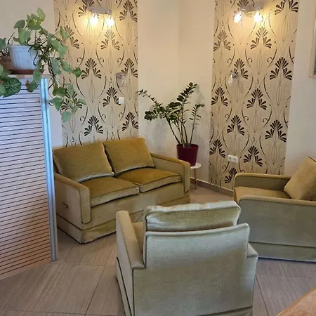 Bed & Breakfast Pagony Berenybenei Vendegfogado *