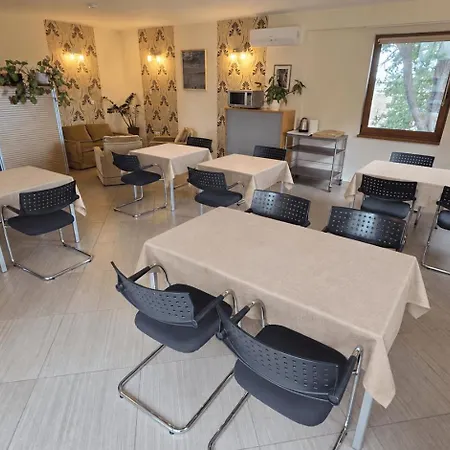 Bed & Breakfast Pagony Berenybenei Vendegfogado *